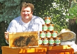 Bild: 116: Meine Honigbienen und ich vom 2010-08-20